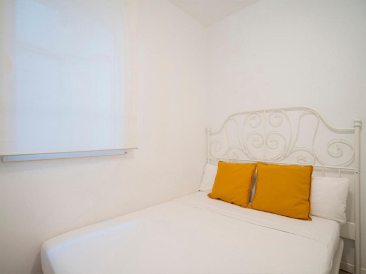 2 Bedroom Flat In La Latina-Carn Madrid Kültér fotó