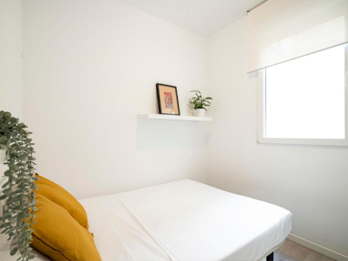 2 Bedroom Flat In La Latina-Carn Madrid Kültér fotó